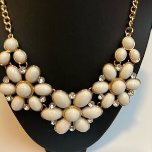 Source Unknown Cream and Gold Floral Bib Necklace